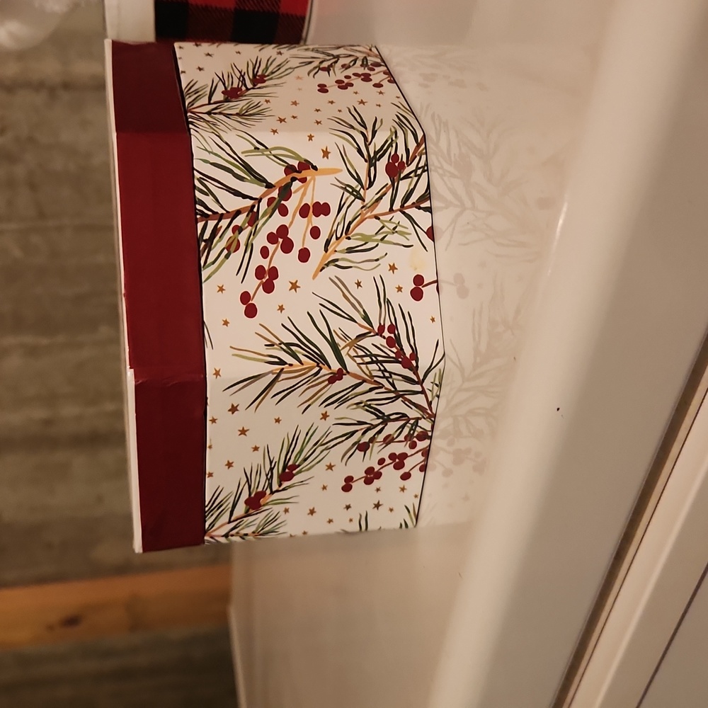 Octagon holiday boxes